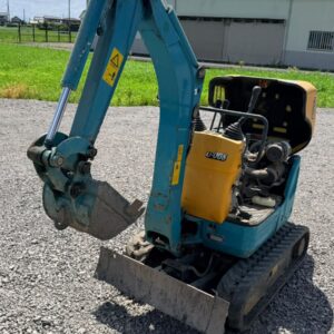 Kubota US-008