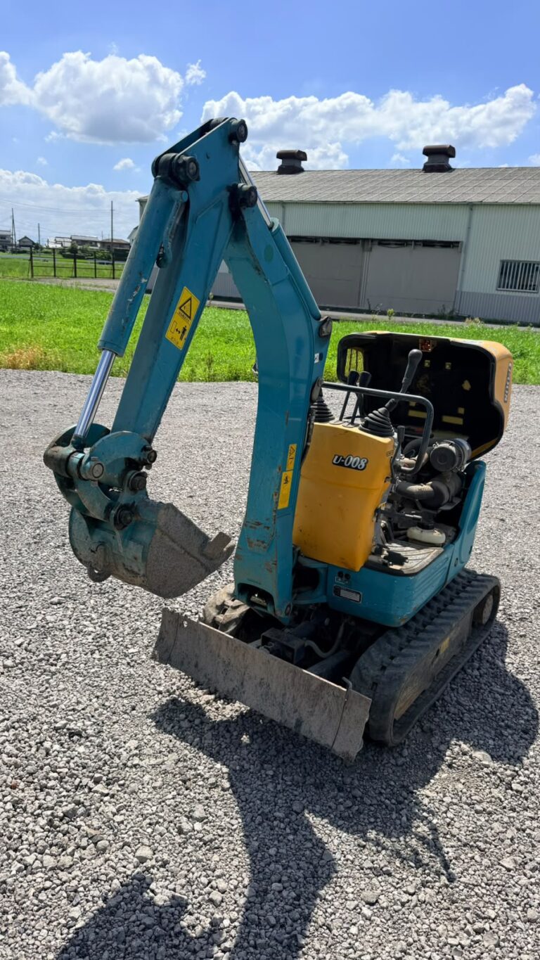 Kubota US-008